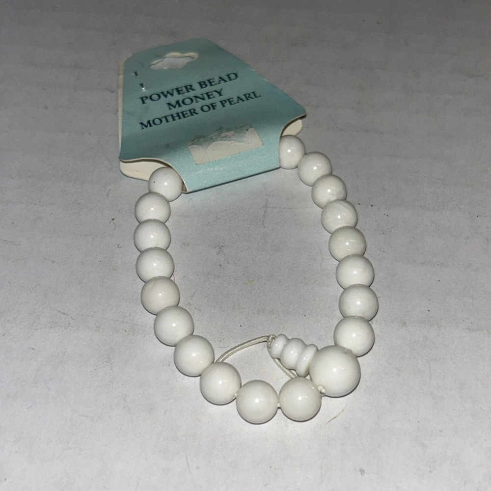 Power Bead Money Mother Of Pearl White Bracelet Made In Taiwan‎ E4